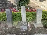 蓮光寺の{uncategorized: "未分類", other: "その他", undefined: "問題あり", building: "その他建物", grave: "お墓", sacred_gate: "鳥居", guardian: "狛犬", statue: "像", buddha: "仏像", history: "歴史", nature: "自然", garden: "庭園", animal: "動物", pagoda: "塔", temizu: "手水舎", mountain_gate: "山門・神門", sanctuary: "本殿・本堂", subordinate: "末社・摂社", art: "芸術", scenery: "景色", jizo: "地蔵", ema: "絵馬", goshuin: "御朱印", omikuji: "おみくじ", items: "授与品その他", amulet: "お守り", goshuincho: "御朱印帳", eats: "食事", festival: "お祭り", votive_dance: "神楽", shichigosan: "七五三参", wedding: "結婚式", experience: "体験その他", initially: "初詣", around: "周辺", anti_infection: "感染症対策"}