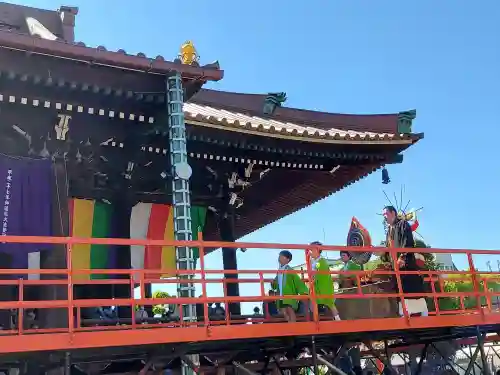 大念佛寺の{uncategorized: "未分類", other: "その他", undefined: "問題あり", building: "その他建物", grave: "お墓", sacred_gate: "鳥居", guardian: "狛犬", statue: "像", buddha: "仏像", history: "歴史", nature: "自然", garden: "庭園", animal: "動物", pagoda: "塔", temizu: "手水舎", mountain_gate: "山門・神門", sanctuary: "本殿・本堂", subordinate: "末社・摂社", art: "芸術", scenery: "景色", jizo: "地蔵", ema: "絵馬", goshuin: "御朱印", omikuji: "おみくじ", items: "授与品その他", amulet: "お守り", goshuincho: "御朱印帳", eats: "食事", festival: "お祭り", votive_dance: "神楽", shichigosan: "七五三参", wedding: "結婚式", experience: "体験その他", initially: "初詣", around: "周辺", anti_infection: "感染症対策"}