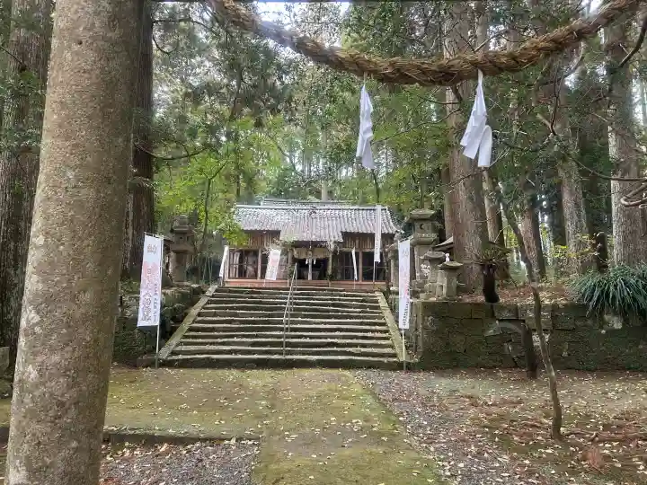 田ノ上八幡神社の{uncategorized: "未分類", other: "その他", undefined: "問題あり", building: "その他建物", grave: "お墓", sacred_gate: "鳥居", guardian: "狛犬", statue: "像", buddha: "仏像", history: "歴史", nature: "自然", garden: "庭園", animal: "動物", pagoda: "塔", temizu: "手水舎", mountain_gate: "山門・神門", sanctuary: "本殿・本堂", subordinate: "末社・摂社", art: "芸術", scenery: "景色", jizo: "地蔵", ema: "絵馬", goshuin: "御朱印", omikuji: "おみくじ", items: "授与品その他", amulet: "お守り", goshuincho: "御朱印帳", eats: "食事", festival: "お祭り", votive_dance: "神楽", shichigosan: "七五三参", wedding: "結婚式", experience: "体験その他", initially: "初詣", around: "周辺", anti_infection: "感染症対策"}