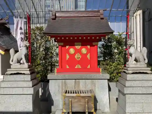 三囲神社（三圍神社）日本橋摂社(東京都)