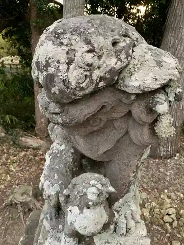 久保神社の狛犬