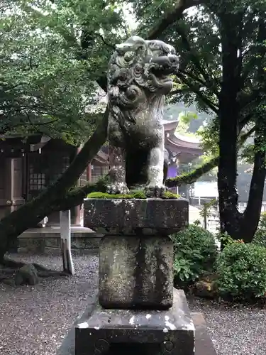 砥鹿神社（里宮）の狛犬