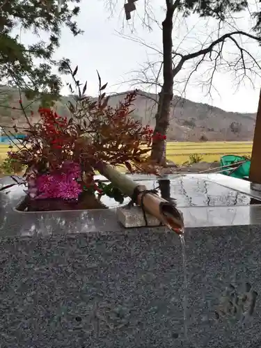 高司神社〜むすびの神の鎮まる社〜の手水