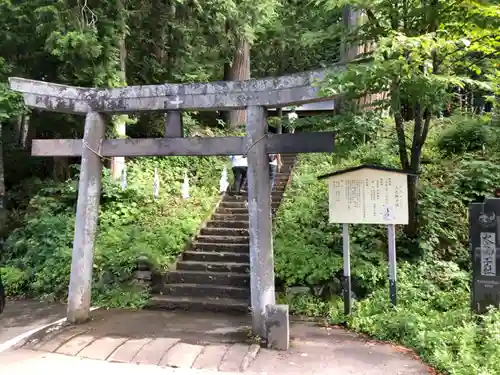 戸隠神社火之御子社(長野県)