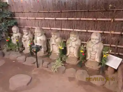 正寶院（飛不動尊）の地蔵