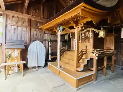 八坂神社の{uncategorized: "未分類", other: "その他", undefined: "問題あり", building: "その他建物", grave: "お墓", sacred_gate: "鳥居", guardian: "狛犬", statue: "像", buddha: "仏像", history: "歴史", nature: "自然", garden: "庭園", animal: "動物", pagoda: "塔", temizu: "手水舎", mountain_gate: "山門・神門", sanctuary: "本殿・本堂", subordinate: "末社・摂社", art: "芸術", scenery: "景色", jizo: "地蔵", ema: "絵馬", goshuin: "御朱印", omikuji: "おみくじ", items: "授与品その他", amulet: "お守り", goshuincho: "御朱印帳", eats: "食事", festival: "お祭り", votive_dance: "神楽", shichigosan: "七五三参", wedding: "結婚式", experience: "体験その他", initially: "初詣", around: "周辺", anti_infection: "感染症対策"}