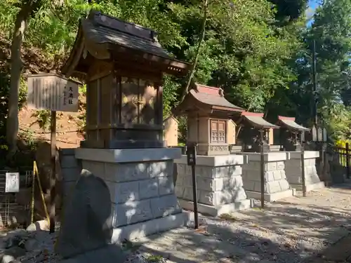 師岡熊野神社の末社・摂社