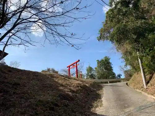 郷蔵神社のその他建物
