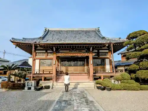 慈恩寺の本殿・本堂