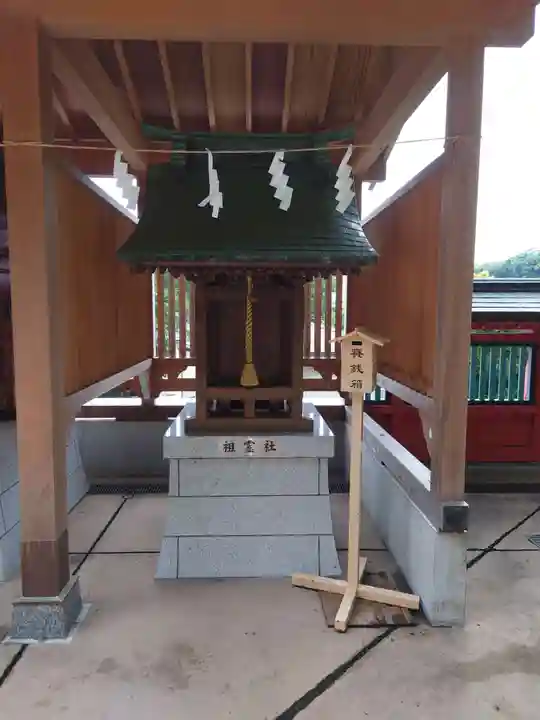 富岡八幡宮の末社・摂社