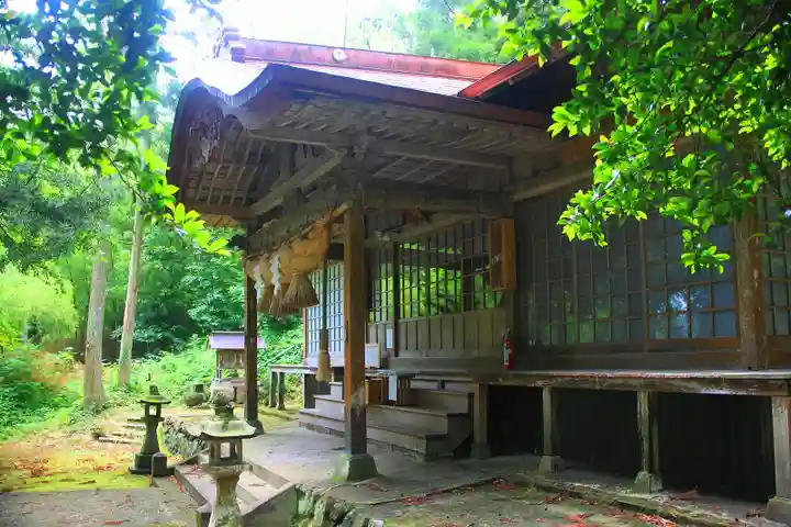 福富神社の本殿・本堂