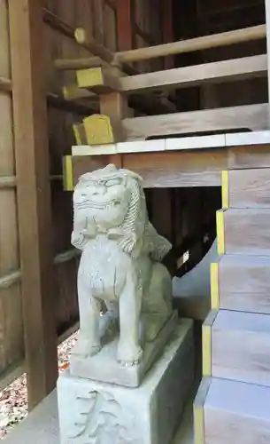 氣比神宮の狛犬