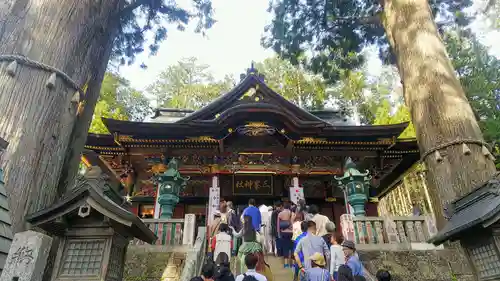 三峯神社の本殿