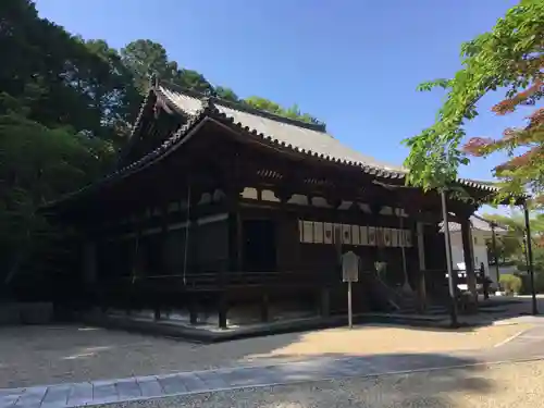 霊山寺の本殿