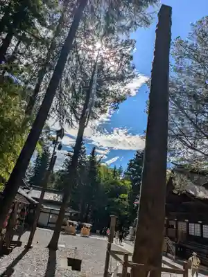 諏訪大社下社秋宮(長野県)