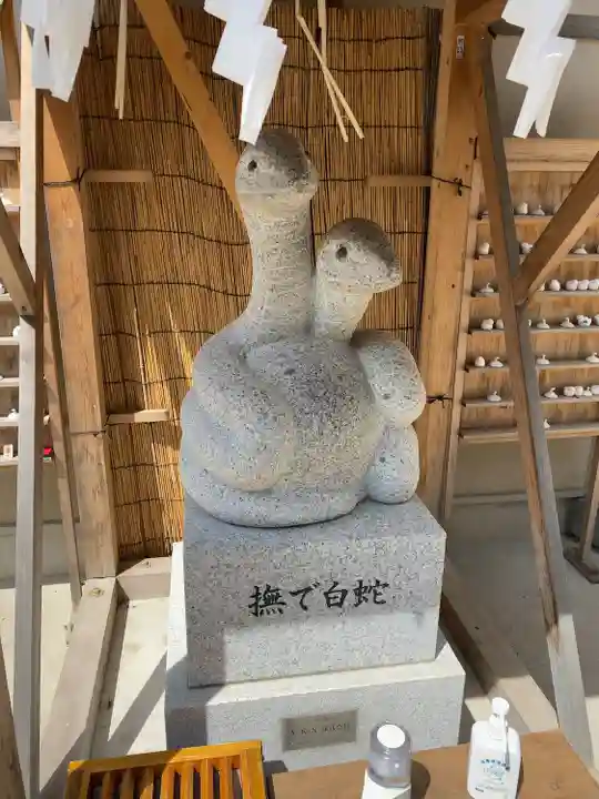 蛇窪神社の狛犬