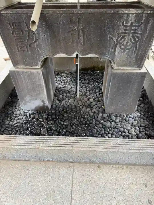 鳩森八幡神社の{uncategorized: "未分類", other: "その他", undefined: "問題あり", building: "その他建物", grave: "お墓", sacred_gate: "鳥居", guardian: "狛犬", statue: "像", buddha: "仏像", history: "歴史", nature: "自然", garden: "庭園", animal: "動物", pagoda: "塔", temizu: "手水舎", mountain_gate: "山門・神門", sanctuary: "本殿・本堂", subordinate: "末社・摂社", art: "芸術", scenery: "景色", jizo: "地蔵", ema: "絵馬", goshuin: "御朱印", omikuji: "おみくじ", items: "授与品その他", amulet: "お守り", goshuincho: "御朱印帳", eats: "食事", festival: "お祭り", votive_dance: "神楽", shichigosan: "七五三参", wedding: "結婚式", experience: "体験その他", initially: "初詣", around: "周辺", anti_infection: "感染症対策"}