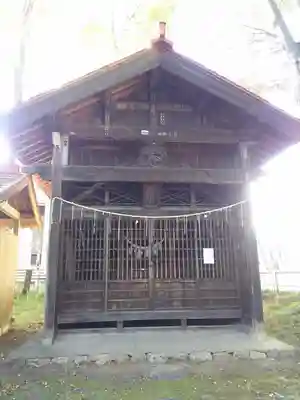 諏訪八幡神社の末社・摂社