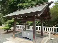 神明社の手水舎