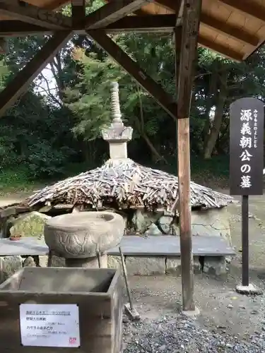 大御堂寺（野間大坊）のお墓