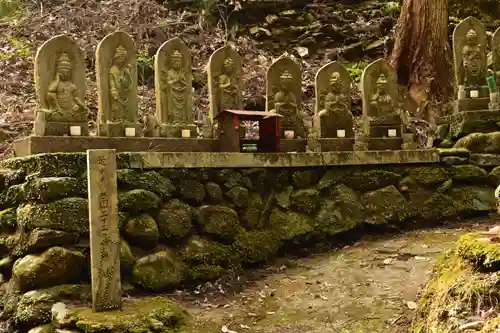 施法寺(東大寺末寺)(愛媛県)