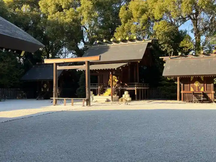 阿佐ヶ谷神明宮の{uncategorized: "未分類", other: "その他", undefined: "問題あり", building: "その他建物", grave: "お墓", sacred_gate: "鳥居", guardian: "狛犬", statue: "像", buddha: "仏像", history: "歴史", nature: "自然", garden: "庭園", animal: "動物", pagoda: "塔", temizu: "手水舎", mountain_gate: "山門・神門", sanctuary: "本殿・本堂", subordinate: "末社・摂社", art: "芸術", scenery: "景色", jizo: "地蔵", ema: "絵馬", goshuin: "御朱印", omikuji: "おみくじ", items: "授与品その他", amulet: "お守り", goshuincho: "御朱印帳", eats: "食事", festival: "お祭り", votive_dance: "神楽", shichigosan: "七五三参", wedding: "結婚式", experience: "体験その他", initially: "初詣", around: "周辺", anti_infection: "感染症対策"}