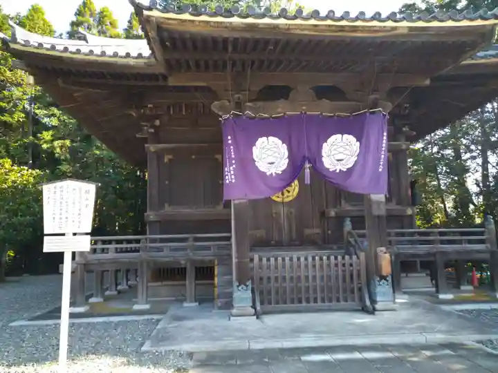 成田山新勝寺の本殿・本堂