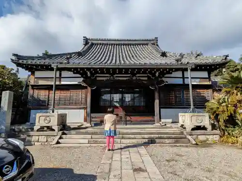 両聖寺の本殿・本堂