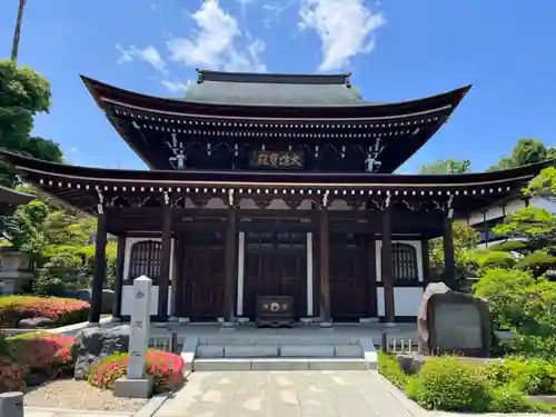 観音寺の本殿・本堂