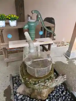 下神明天祖神社の手水舎