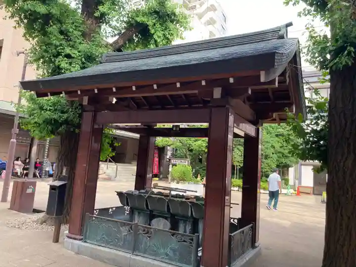 とげぬき地蔵尊 高岩寺の手水舎