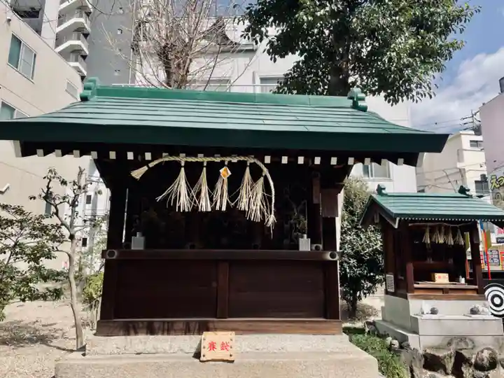 三輪神社の末社・摂社