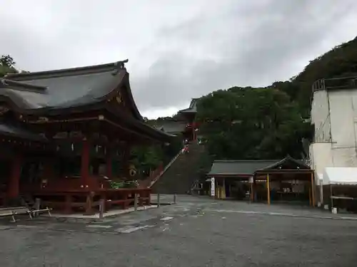 鶴岡八幡宮の本殿・本堂