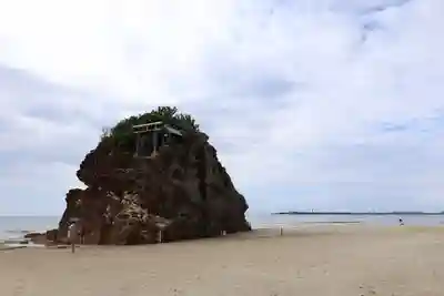 稲佐の浜 弁天島(島根県)