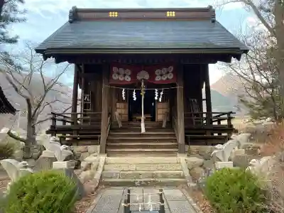 真田神社の{uncategorized: "未分類", other: "その他", undefined: "問題あり", building: "その他建物", grave: "お墓", sacred_gate: "鳥居", guardian: "狛犬", statue: "像", buddha: "仏像", history: "歴史", nature: "自然", garden: "庭園", animal: "動物", pagoda: "塔", temizu: "手水舎", mountain_gate: "山門・神門", sanctuary: "本殿・本堂", subordinate: "末社・摂社", art: "芸術", scenery: "景色", jizo: "地蔵", ema: "絵馬", goshuin: "御朱印", omikuji: "おみくじ", items: "授与品その他", amulet: "お守り", goshuincho: "御朱印帳", eats: "食事", festival: "お祭り", votive_dance: "神楽", shichigosan: "七五三参", wedding: "結婚式", experience: "体験その他", initially: "初詣", around: "周辺", anti_infection: "感染症対策"}