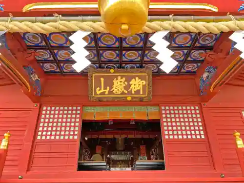 武蔵御嶽神社の本殿・本堂