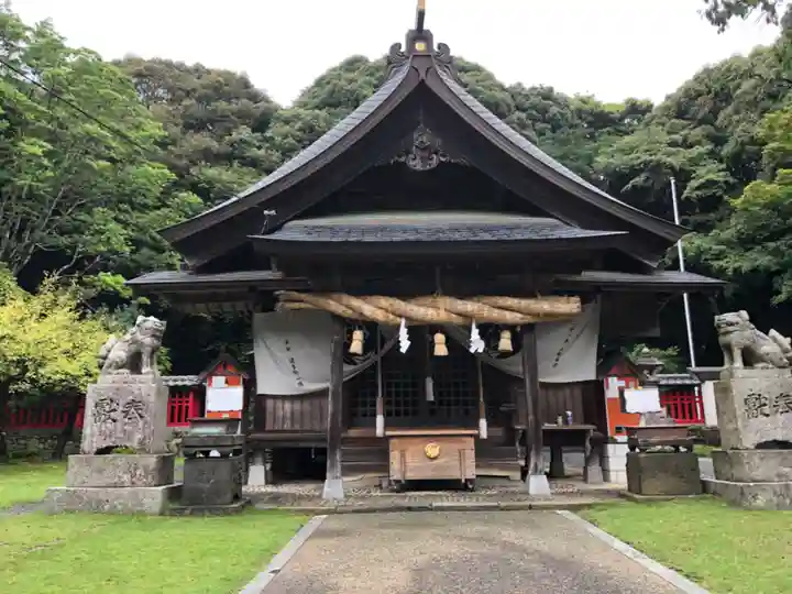 八所神社の本殿・本堂