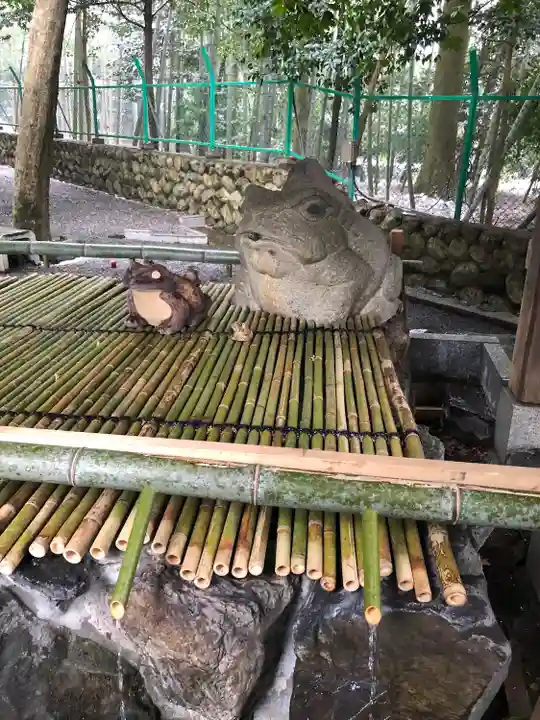 椿大神社の手水舎