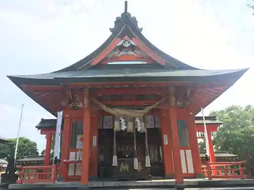 八代神社の本殿