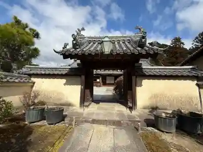円生院の{uncategorized: "未分類", other: "その他", undefined: "問題あり", building: "その他建物", grave: "お墓", sacred_gate: "鳥居", guardian: "狛犬", statue: "像", buddha: "仏像", history: "歴史", nature: "自然", garden: "庭園", animal: "動物", pagoda: "塔", temizu: "手水舎", mountain_gate: "山門・神門", sanctuary: "本殿・本堂", subordinate: "末社・摂社", art: "芸術", scenery: "景色", jizo: "地蔵", ema: "絵馬", goshuin: "御朱印", omikuji: "おみくじ", items: "授与品その他", amulet: "お守り", goshuincho: "御朱印帳", eats: "食事", festival: "お祭り", votive_dance: "神楽", shichigosan: "七五三参", wedding: "結婚式", experience: "体験その他", initially: "初詣", around: "周辺", anti_infection: "感染症対策"}