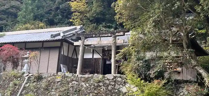 流谷八幡神社の鳥居