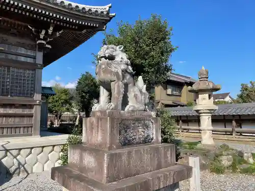 麻生神社の狛犬