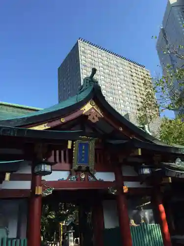 日枝神社の山門