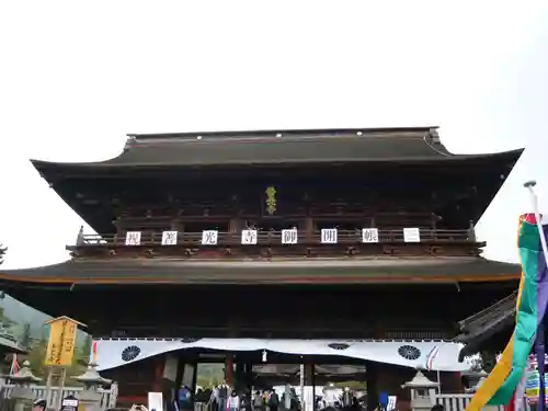 善光寺の山門・神門