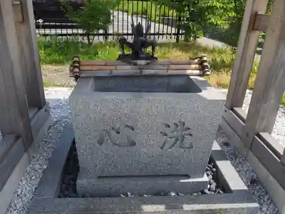飯塚冨士神社の手水舎
