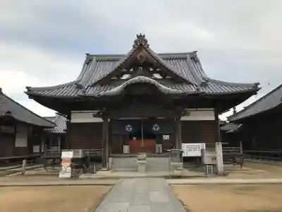 長尾寺の本殿・本堂