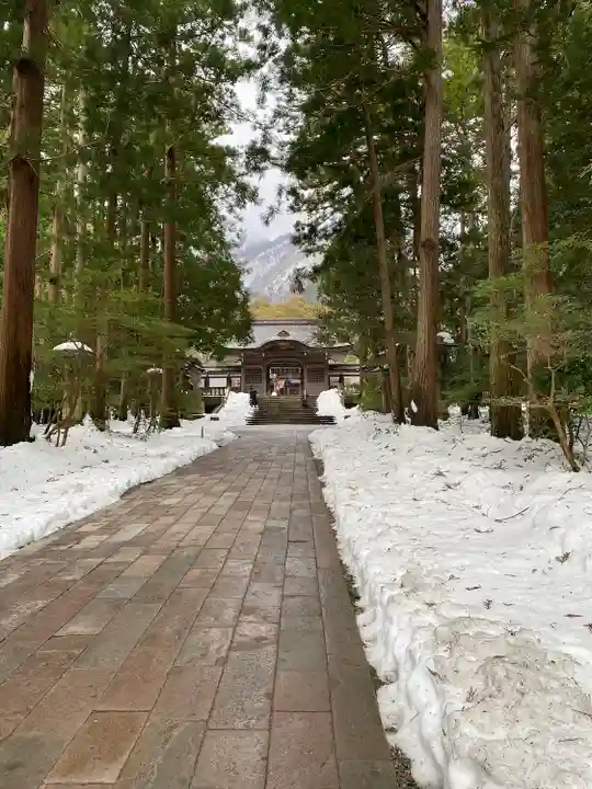 彌彦神社(新潟県)