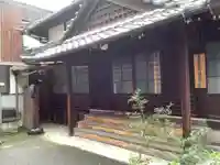 法榮寺の本殿・本堂