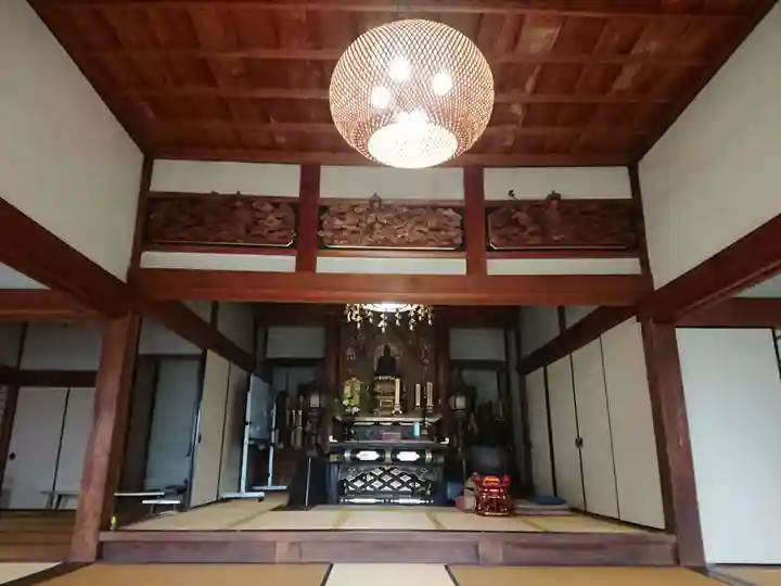 総持院の本殿・本堂