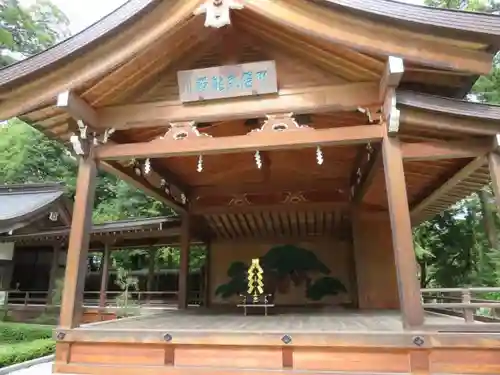 武田神社の本殿